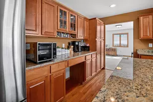 6620 Meredith Way, Mcfarland, WI 53558 - Photo 19