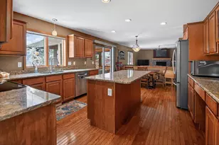 6620 Meredith Way, Mcfarland, WI 53558 - Photo 15