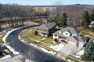 6620 Meredith Way, Mcfarland, WI 53558 - Photo 3