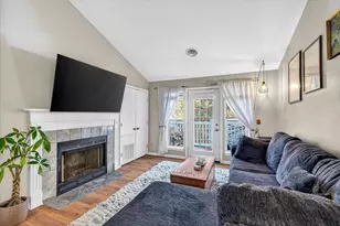 926 Harbor House Dr, Madison, WI 53719 - Photo 1