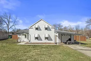 1520 Sandy Ln, Watertown, WI 53098 - Photo 1