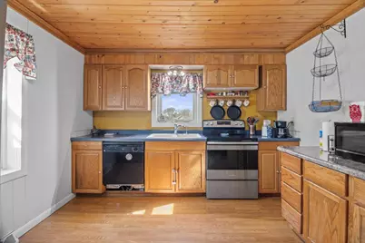 1520 Sandy Lane, Watertown, WI 53098 - Photo 3