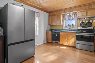 1520 Sandy Ln, Watertown, WI 53098 - Photo 9