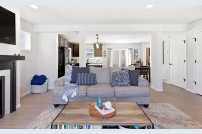 712 Sugar Maple Lane, Madison, WI 53593 - Photo 11