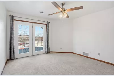 6243 Middleton Springs Drive, Middleton, WI 53562 - Photo 19