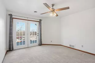 6243 Middleton Springs Dr, Middleton, WI 53562 - Photo 19