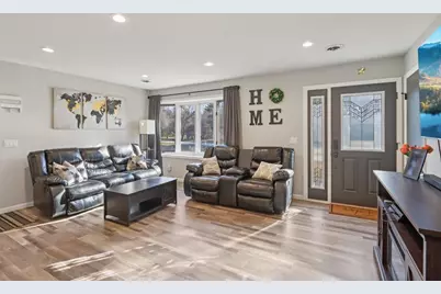 S9061 Meadowdale Road, Prairie Du Sac, WI 53578 - Photo 9