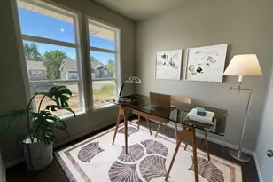 318 Julie Ct, Belleville, WI 53508 - Photo 15