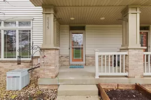 8275 Starr Grass Dr, Madison, WI 53719 - Photo 7