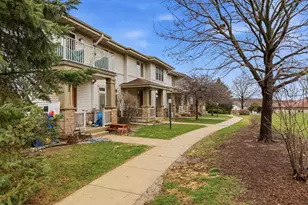 8275 Starr Grass Dr, Madison, WI 53719 - Photo 5