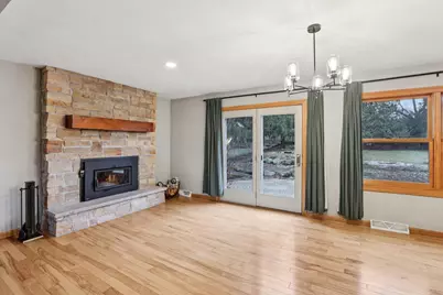 203 Melody Lane, Verona, WI 53593 - Photo 11