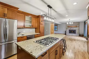 203 Melody Ln, Verona, WI 53593 - Photo 9