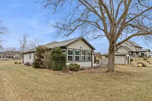 W7959 Jonathan Dr, Pardeeville, WI 53954 - Photo 39