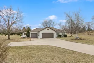 W7959 Jonathan Dr, Pardeeville, WI 53954 - Photo 49