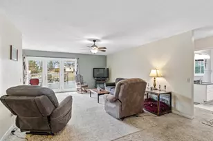 W7959 Jonathan Dr, Pardeeville, WI 53954 - Photo 11