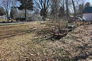 N6556 Forest Rd, Delavan, WI 53115 - Photo 5