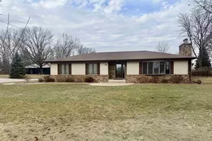 1125 Parkview Dr, Tomah, WI 54660 - Photo 1