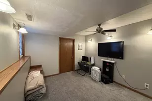 1405 Foster Ave, Janesville, WI 53545 - Photo 25