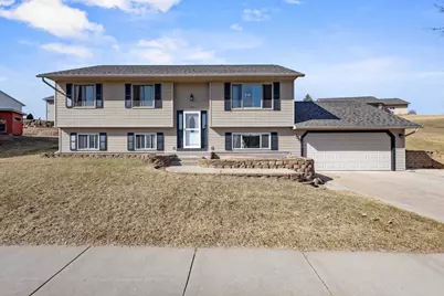 120 Thomas Road, Reedsburg, WI 53959 - Photo 1