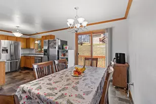 120 Thomas Rd, Reedsburg, WI 53959 - Photo 13