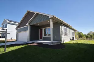 1133 Kamperschroer Wy, Sun Prairie, WI 53590 - Photo 3
