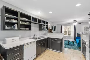 316 Madison St, Pardeeville, WI 53954 - Photo 11