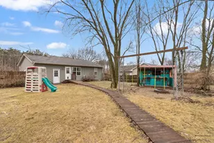 316 Madison St, Pardeeville, WI 53954 - Photo 43