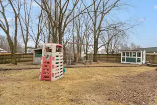 316 Madison St, Pardeeville, WI 53954 - Photo 45