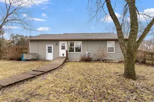 316 Madison St, Pardeeville, WI 53954 - Photo 37