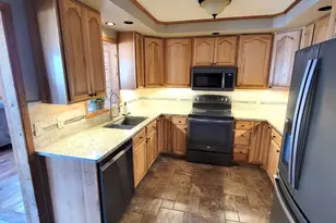 3717 Token Rd, DeForest, WI 53532 - Photo 11