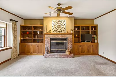 4444 Wurbro Drive, West Bend, WI 53090 - Photo 9