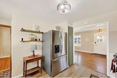 521 Orchard Drive, Madison, WI 53711 - Photo 11