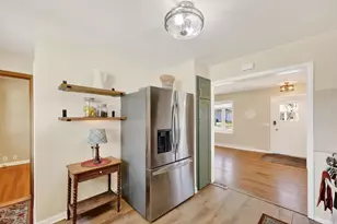 521 Orchard Dr, Madison, WI 53711 - Photo 11