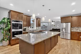 673 Prairie Grass Rd, Oregon, WI 53575 - Photo 15