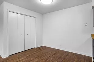 7401 Century Pl, Middleton, WI 53562 - Photo 9