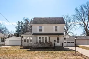 425 Howard St, Ripon, WI 54971 - Photo 33