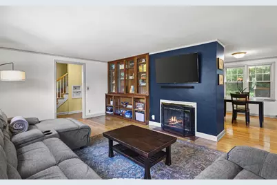 1925 Kendall Avenue, Madison, WI 53726 - Photo 3