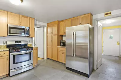 1925 Kendall Avenue, Madison, WI 53726 - Photo 9