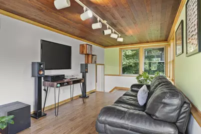 1925 Kendall Avenue, Madison, WI 53726 - Photo 15