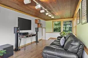 1925 Kendall Avenue, Madison, WI 53726 - Photo 15