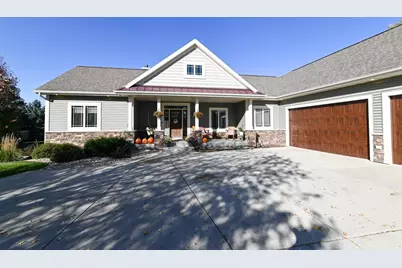 3168 Castleton Crossing, Sun Prairie, WI 53590 - Photo 1