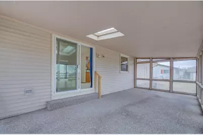 2213 E Huebbe Parkway, Beloit, WI 53511 - Photo 11