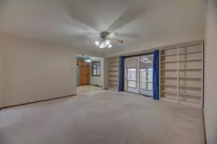 2213 E Huebbe Pkwy, Beloit, WI 53511 - Photo 9