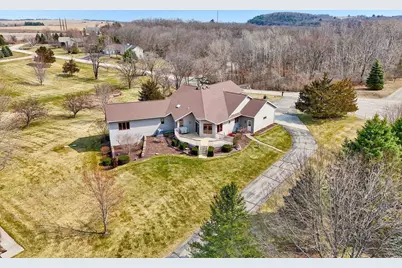 N4723 Ridgeview Drive, Portage, WI 53901 - Photo 39