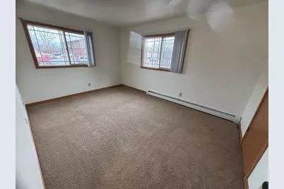 1718 Onsgard Road, Madison, WI 53704 - Photo 9