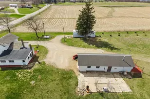 18442 W County Road C, Janesville, WI 53536 - Photo 67