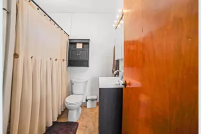 18442 W County Road C, Janesville, WI 53536 - Photo 13