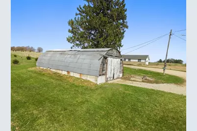 18442 W County Road C, Janesville, WI 53536 - Photo 47