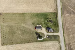 18442 W County Road C, Janesville, WI 53536 - Photo 63