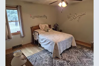 1828 N Claremont Drive, Janesville, WI 53545 - Photo 15